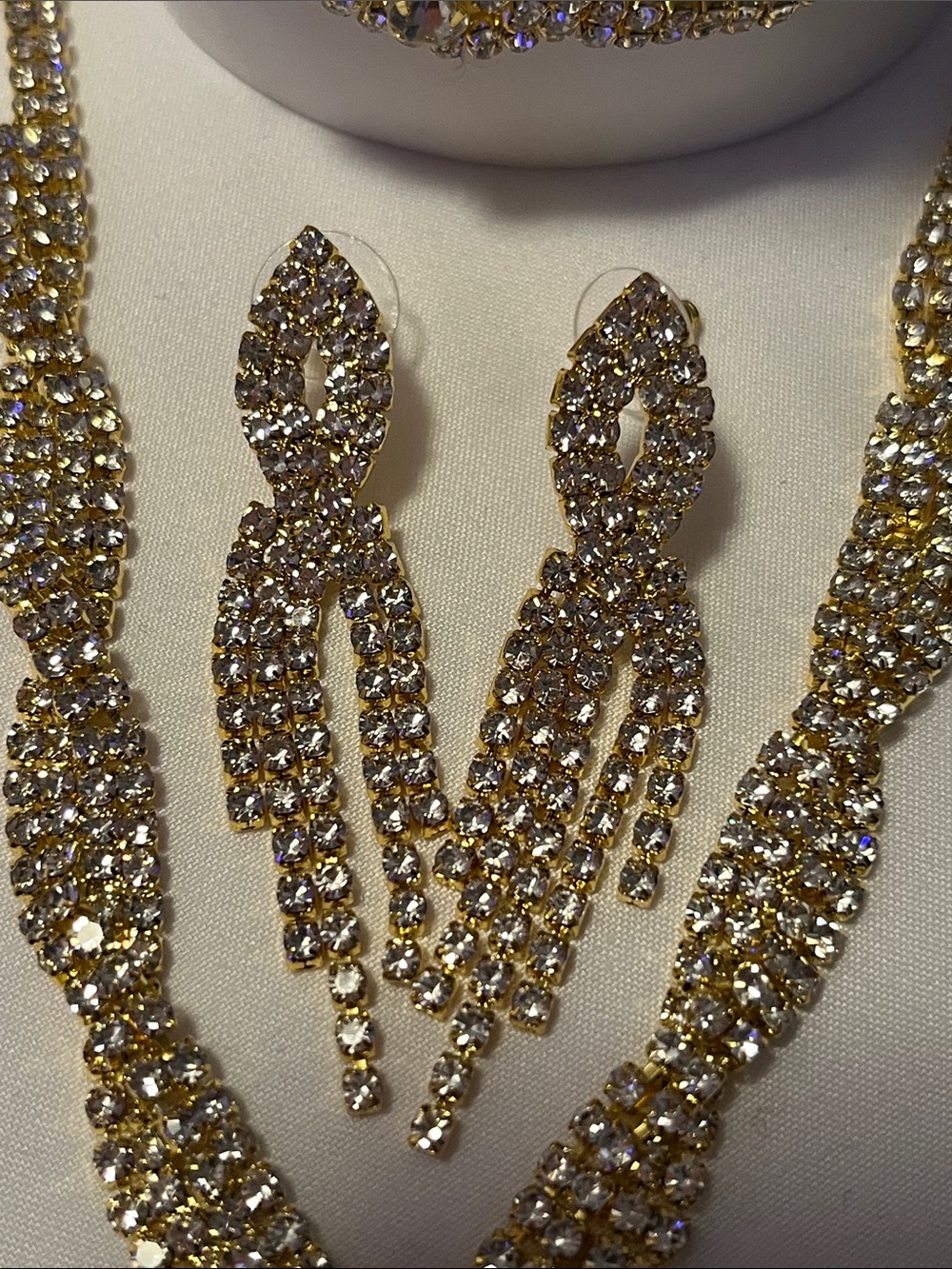 Gold Crystal Necklace, Bracelet & Earrings Set NWT - Picture 3 of 3